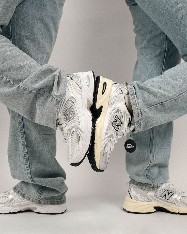 New Balance 530 White Black